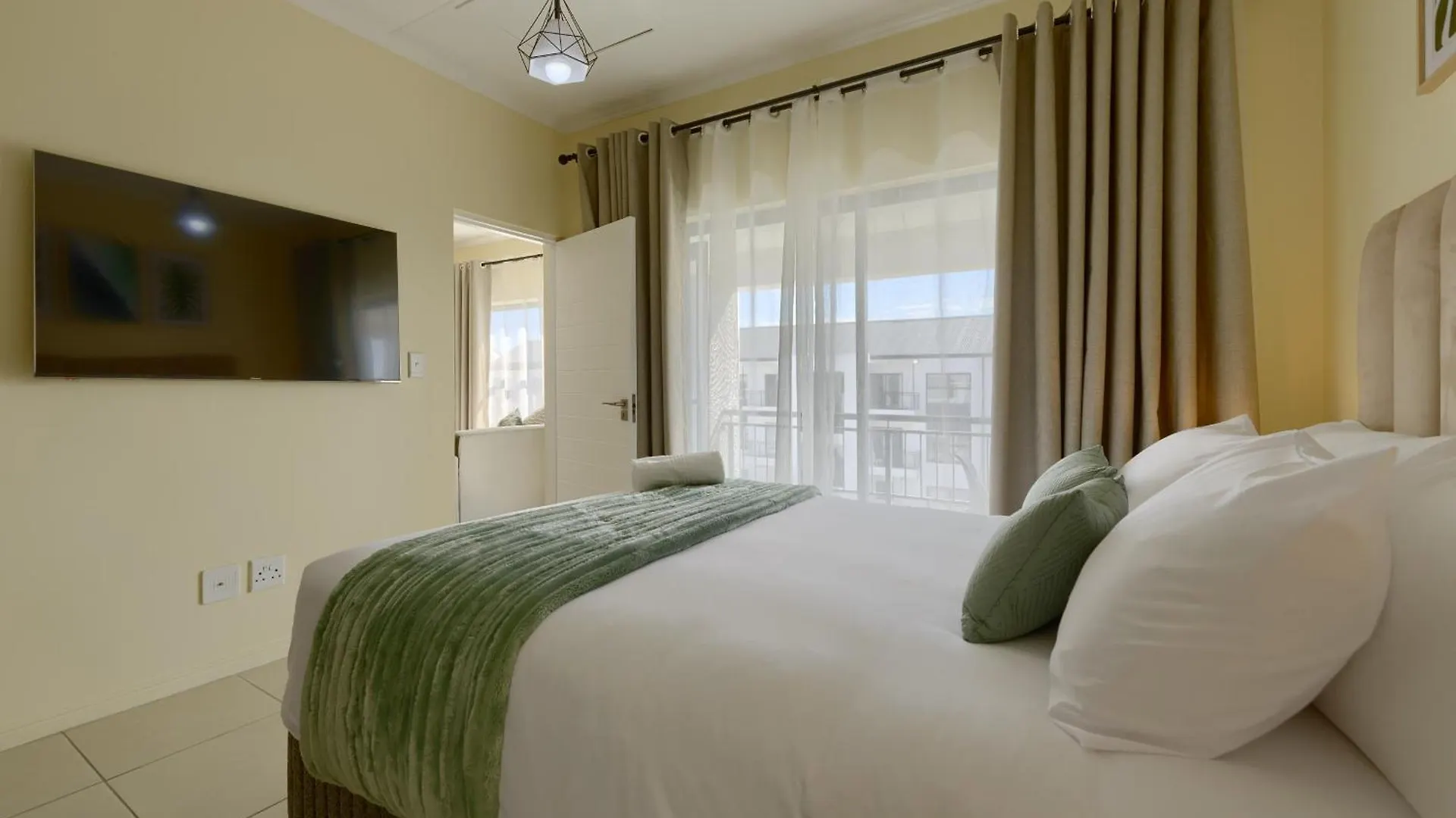 Chic And Cozy 1Bedroom In Capetown Cape Town