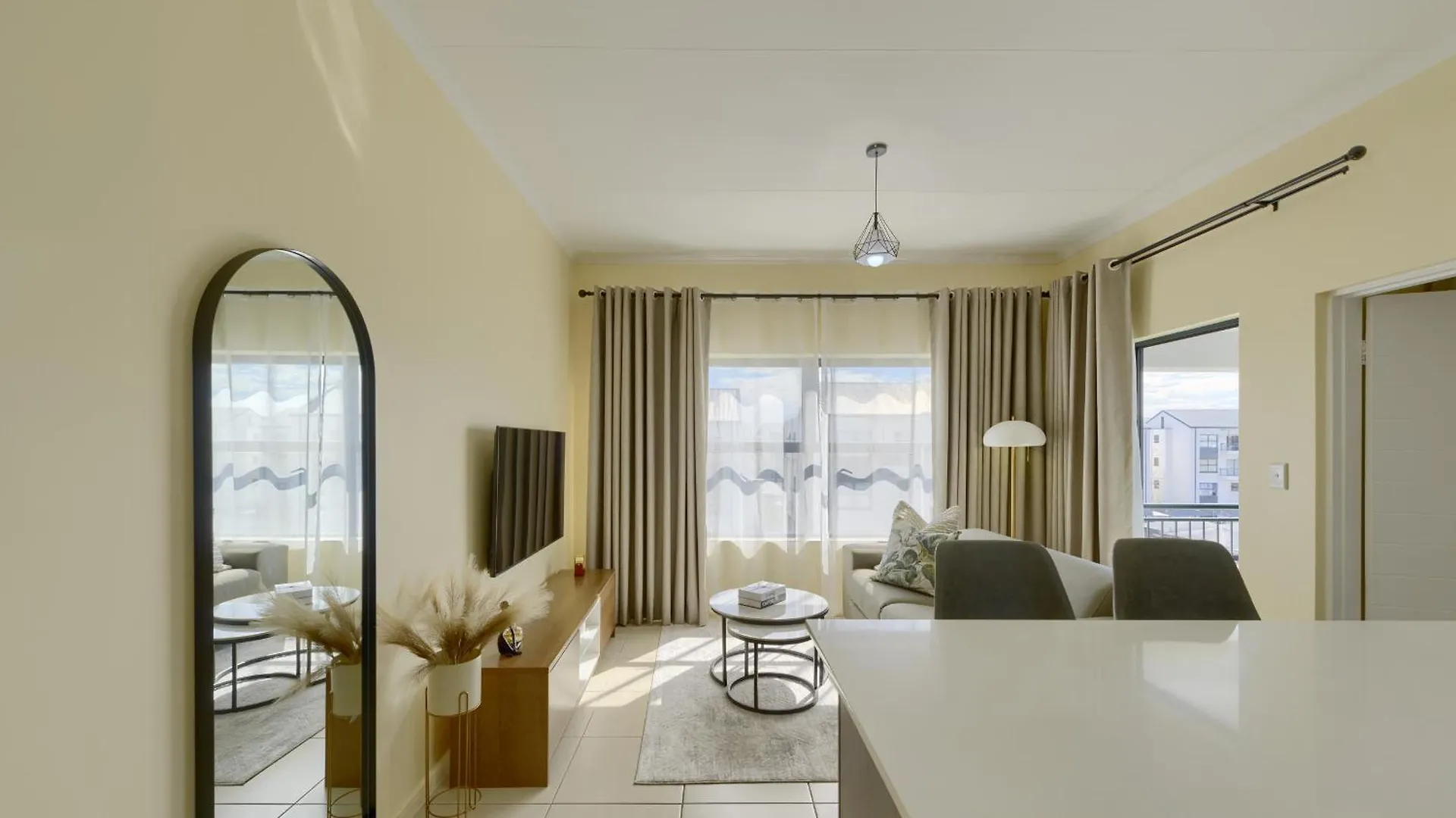 Chic And Cozy 1Bedroom In Capetown Cape Town Apartment